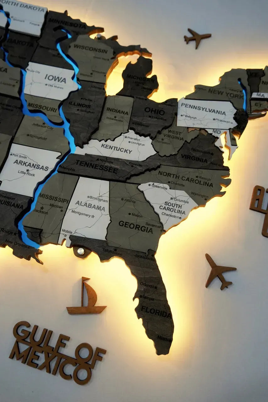 Карта США на акрилі, з дорогами та підсвіткою річок та по контуру, колір Black&White