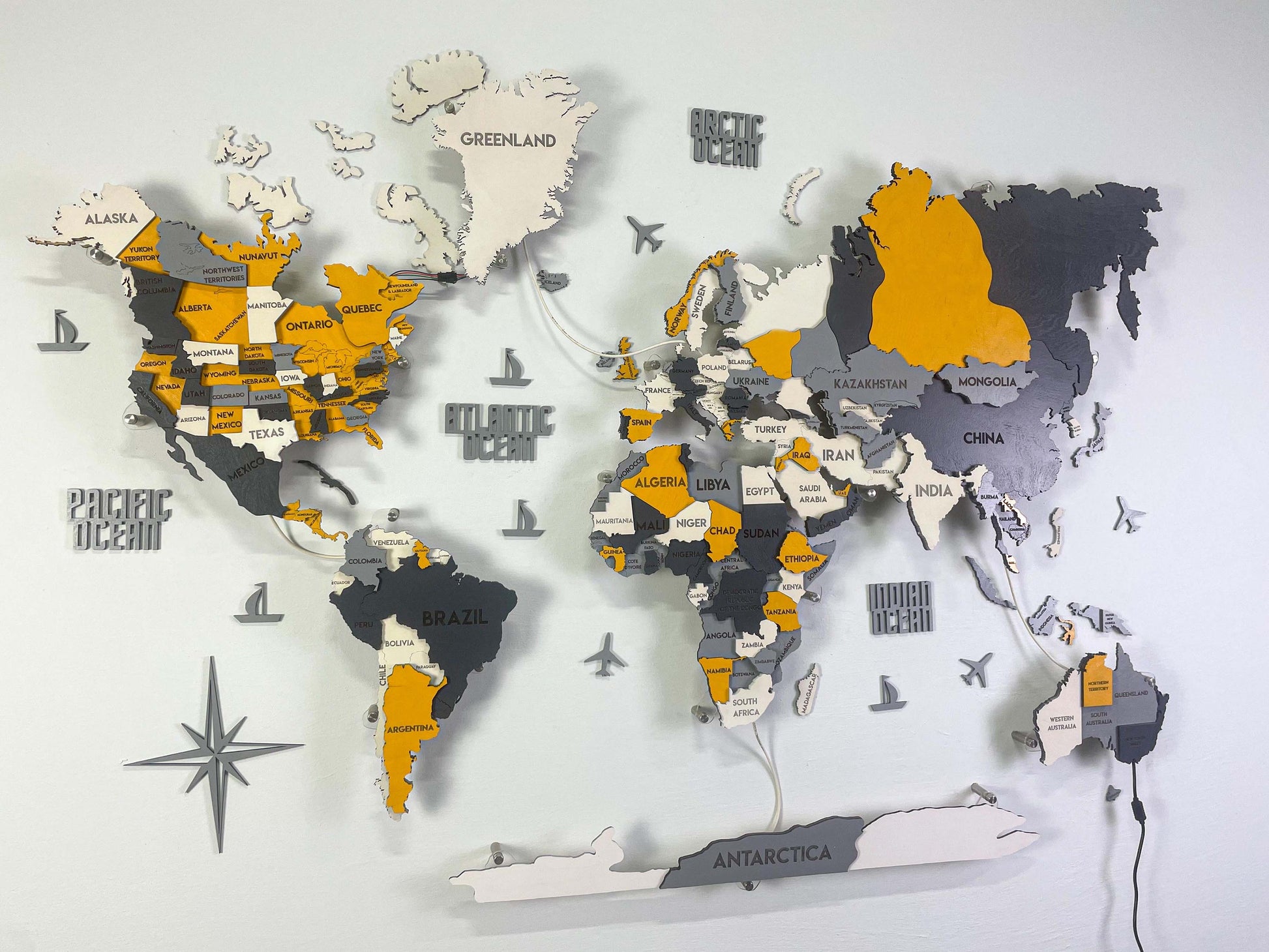 Багатошарова карта світу з підсвіткою RGB колір Urban