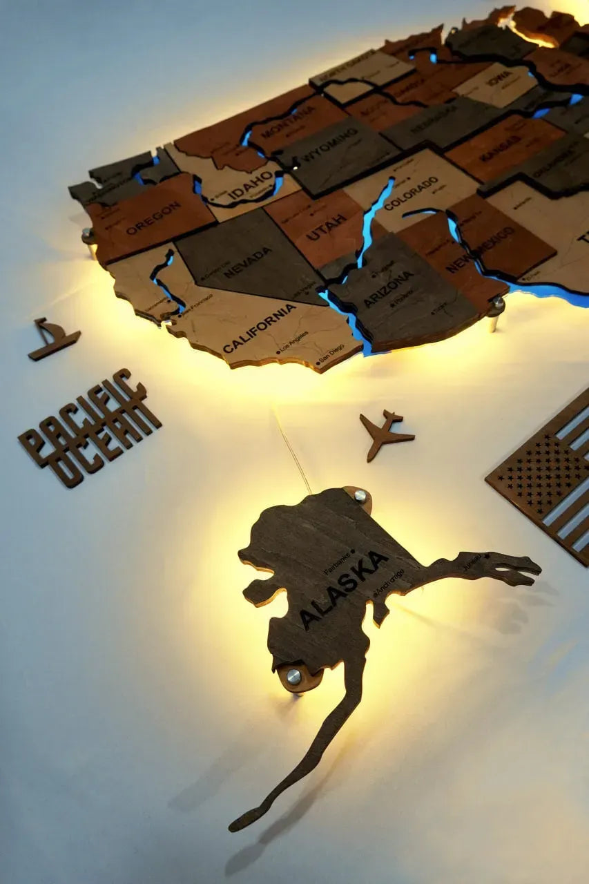 Карта США на акрилі, з дорогами та підсвіткою річок та по контуру, колір Warm