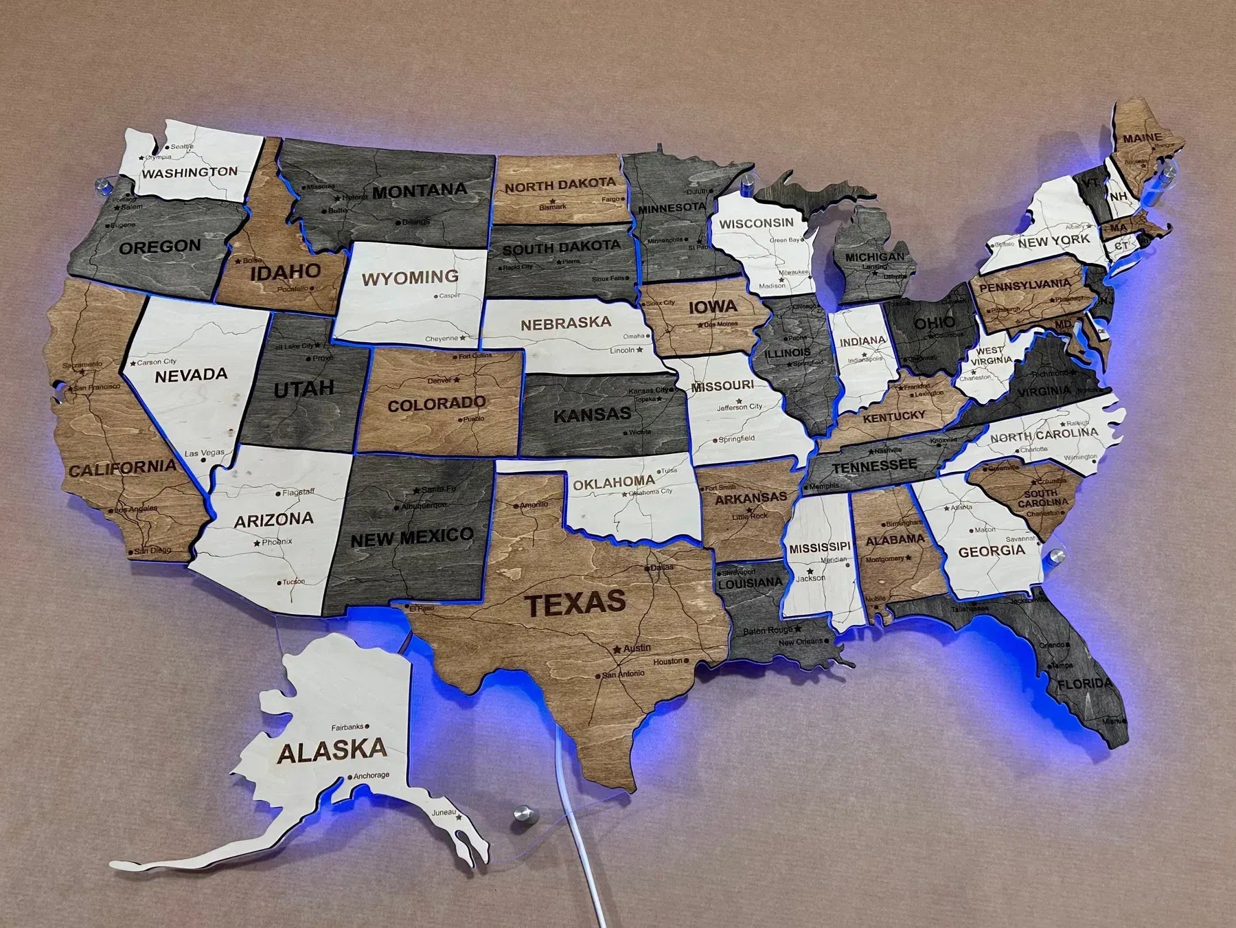 Карта США з дорогами на акрилі з підсвіткою RGB між штатами колір Wander