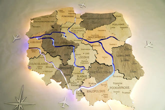 Карта Польщі на акрилі з підсвіткою між областями колір Light tree