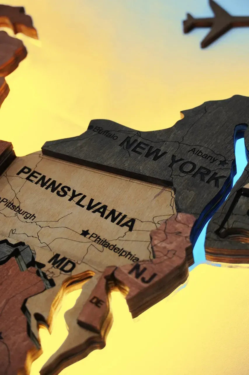 Карта США на акрилі, з дорогами та підсвіткою річок та по контуру, колір Warm