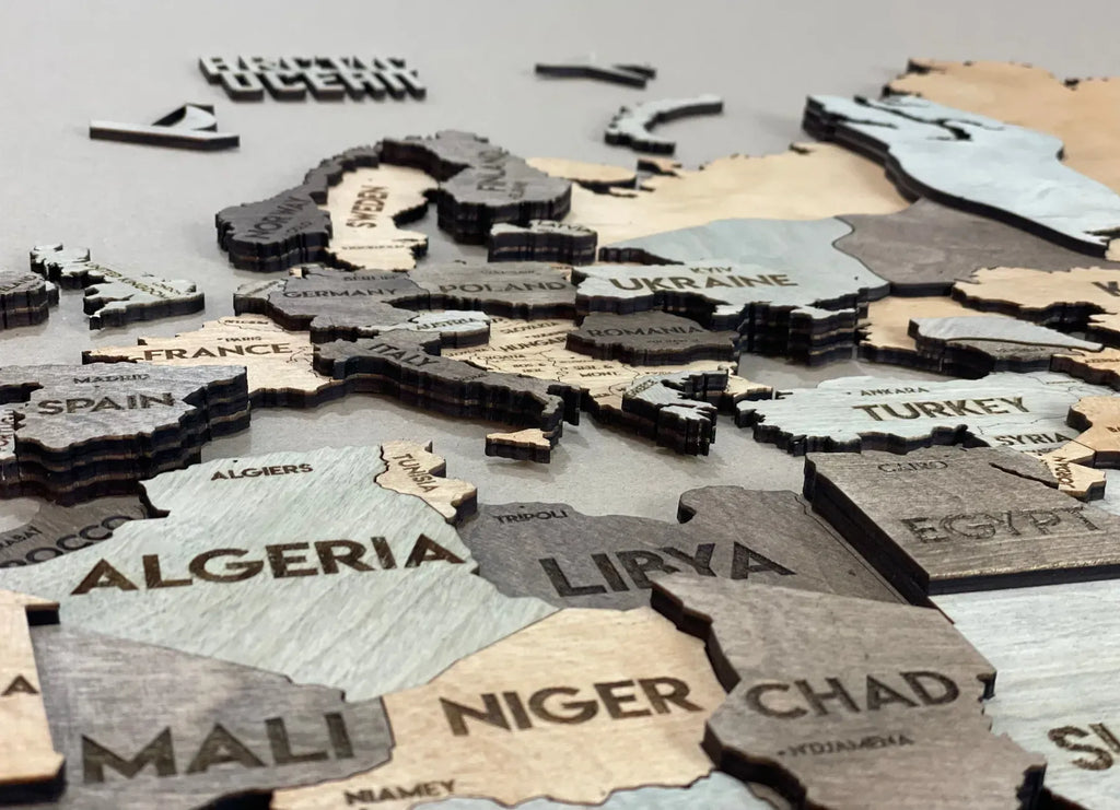 Багатошарова карта світу колір Memory з столицями