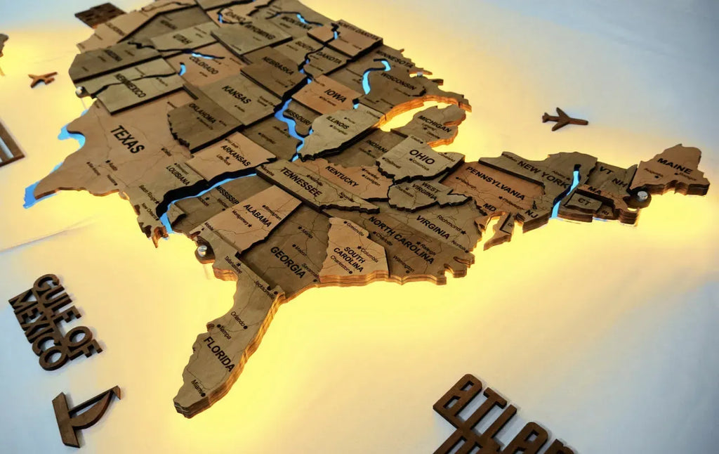 Карта США на акрилі, з дорогами та підсвіткою річок та по контуру, колір Light Tree