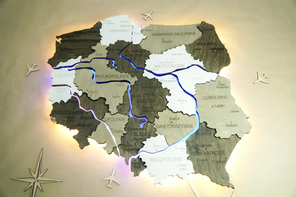 Дерев'яна багатошарова карта Польщі з підсвіткою річок та контуру, колір Black&White