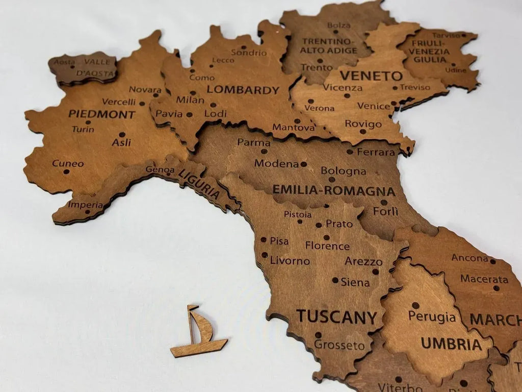 Багатошарова карта Італії з дерева, колір Rosewood