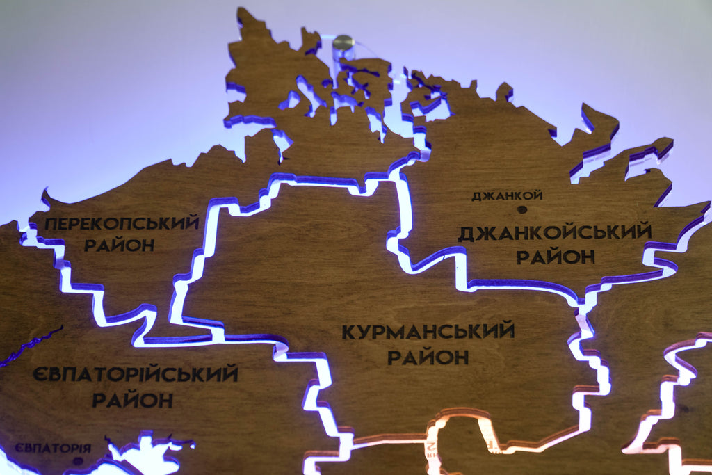 Карта АР Крим на акрилі, з підсвіткою між районами