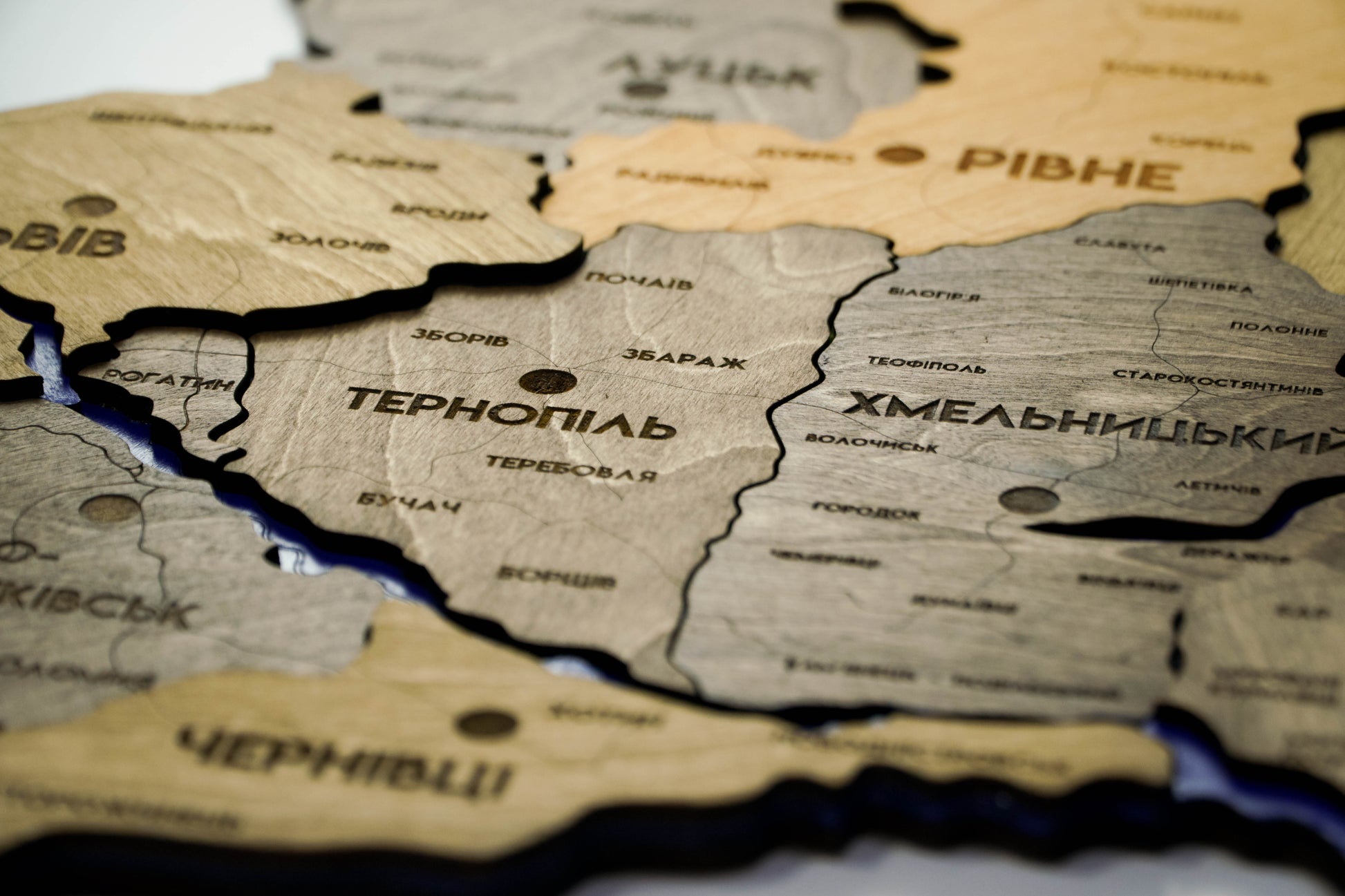 Деталізована карта України багатошарова 3D з річками колір Elis