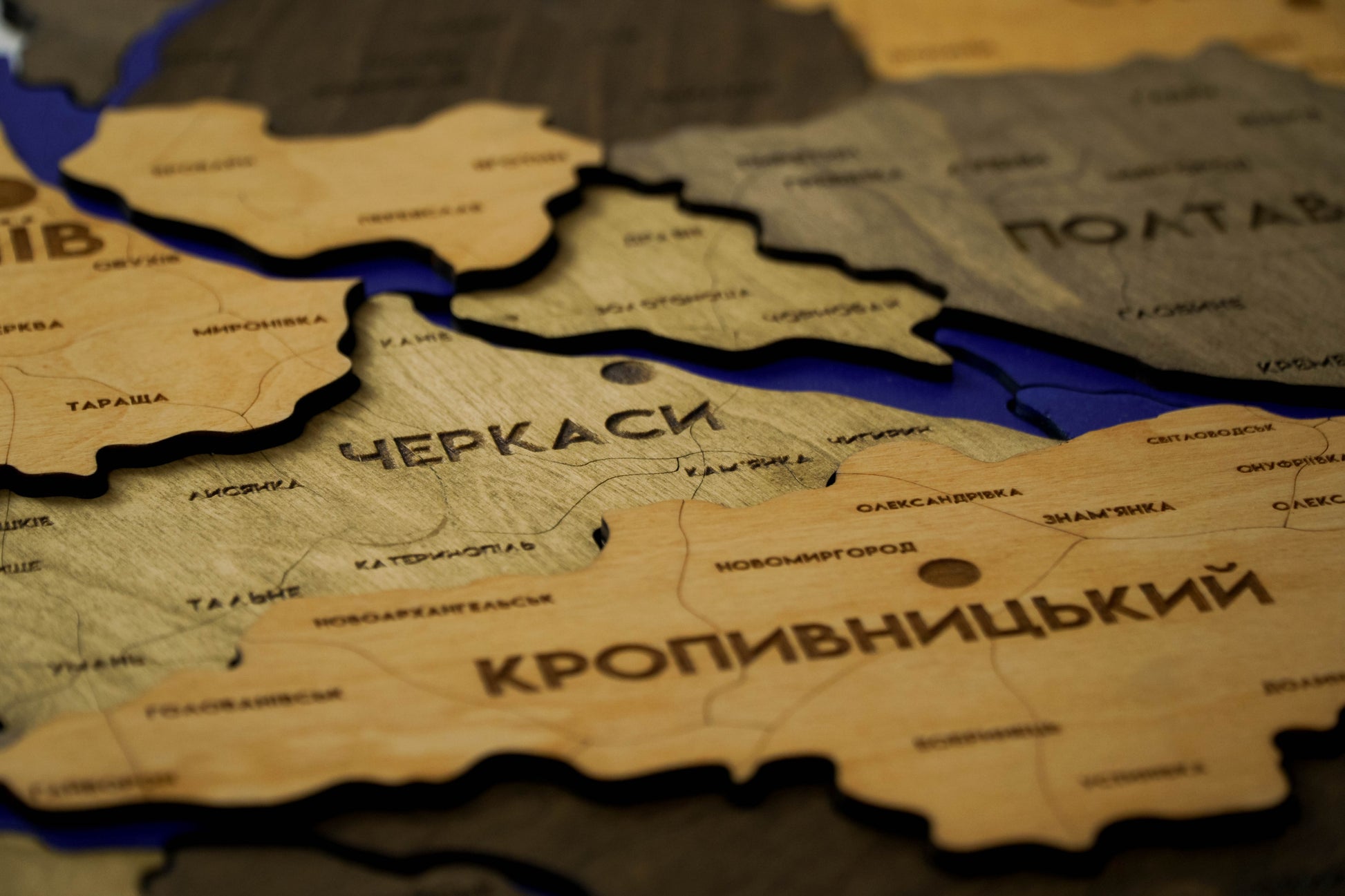 Деталізована карта України багатошарова 3D з річками колір Elis