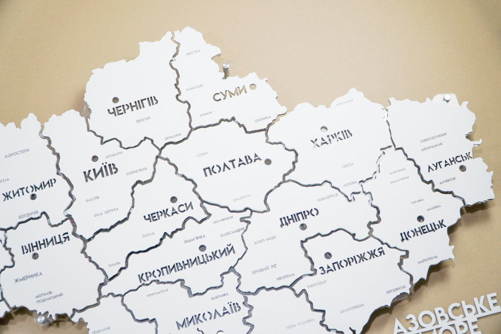 Карта України на акрилі з підсвіткою між областями колір White