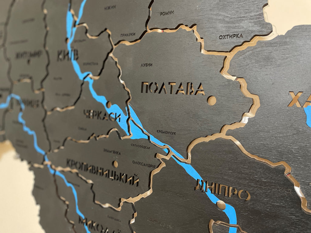 Карта України на акрилі з фарбованими річками та підсвіткою між областями колір Black