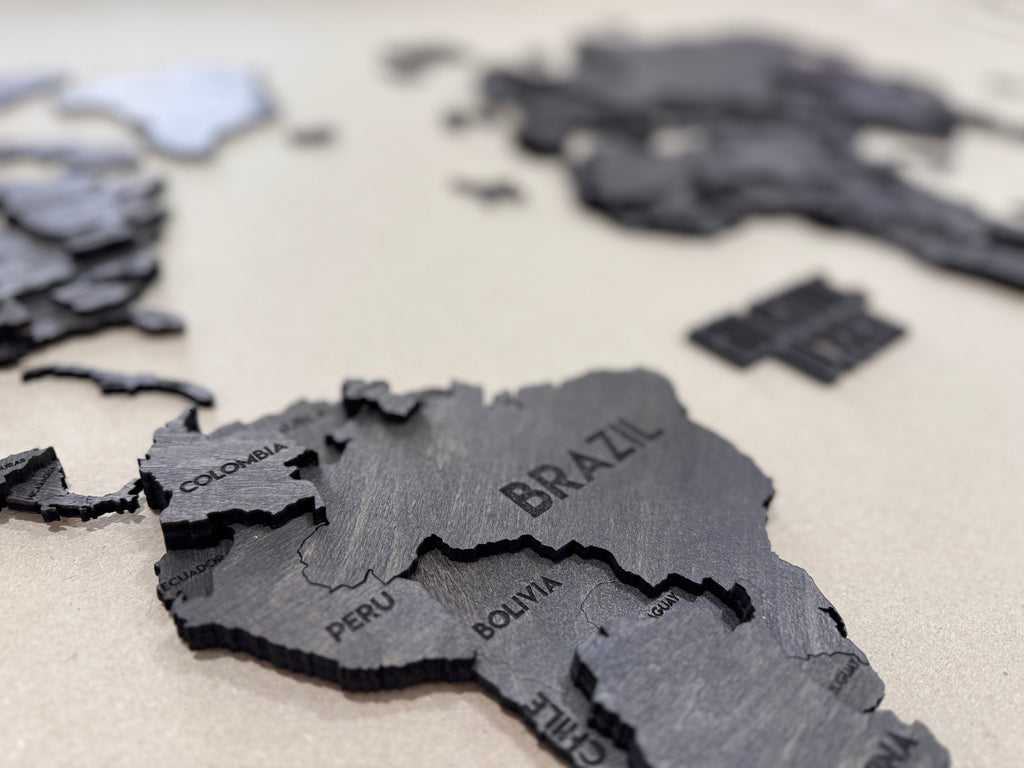 Багатошарова карта світу колір Dark