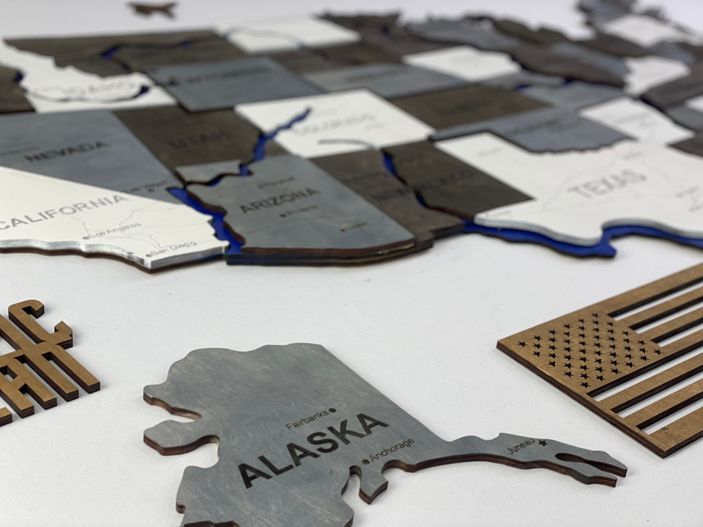 Багатошарова карта США з фарбованими річками та дорогами, колір Loft