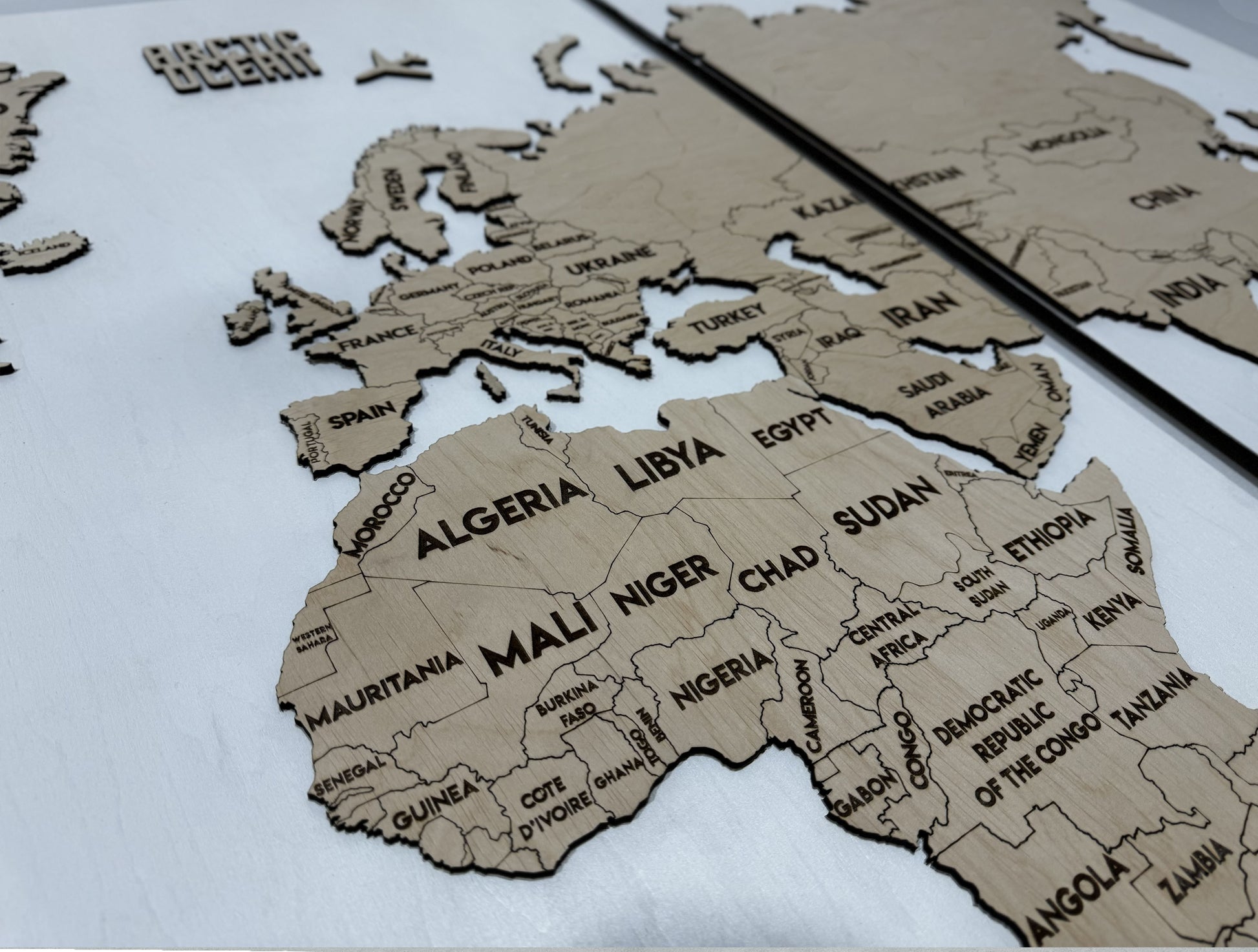 Панно карта світу триптих White&Natural