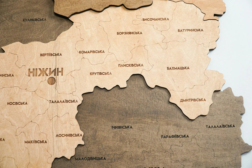 Багатошарова карта Чернігівської області з дерева, колір Палісандр