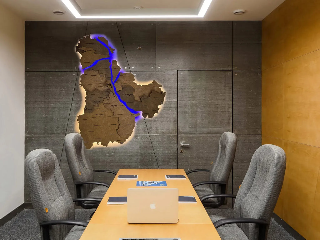 Багатошарова карта Київської області, з підсвіткою річок, колір Палісандр