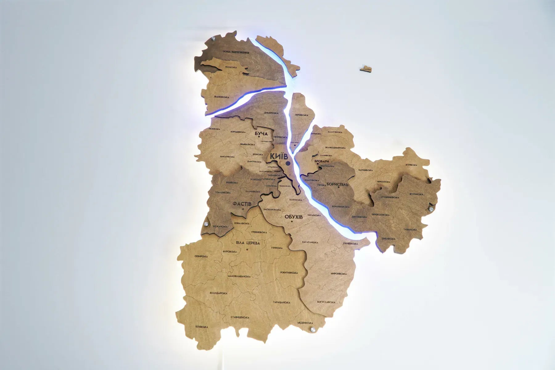 Багатошарова карта Київської області, з підсвіткою річок, колір Палісандр