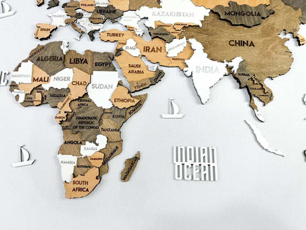 Багатошарова карта світу колір Capucino