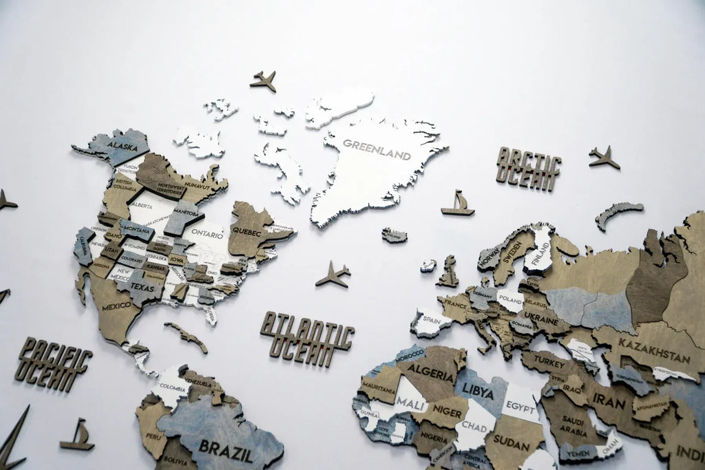 Багатошарова карта світу колір Loft