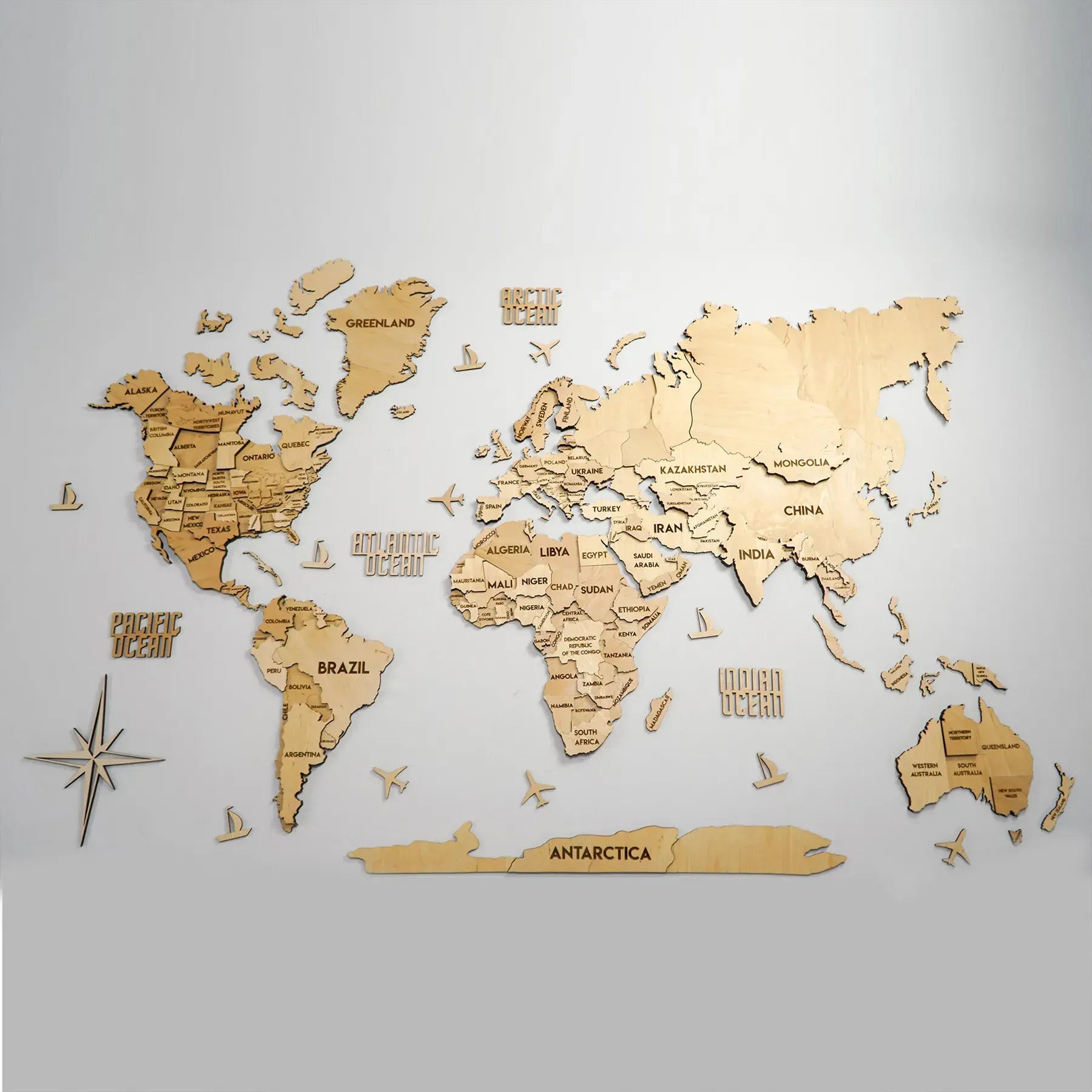 Багатошарова карта світу колір Natural