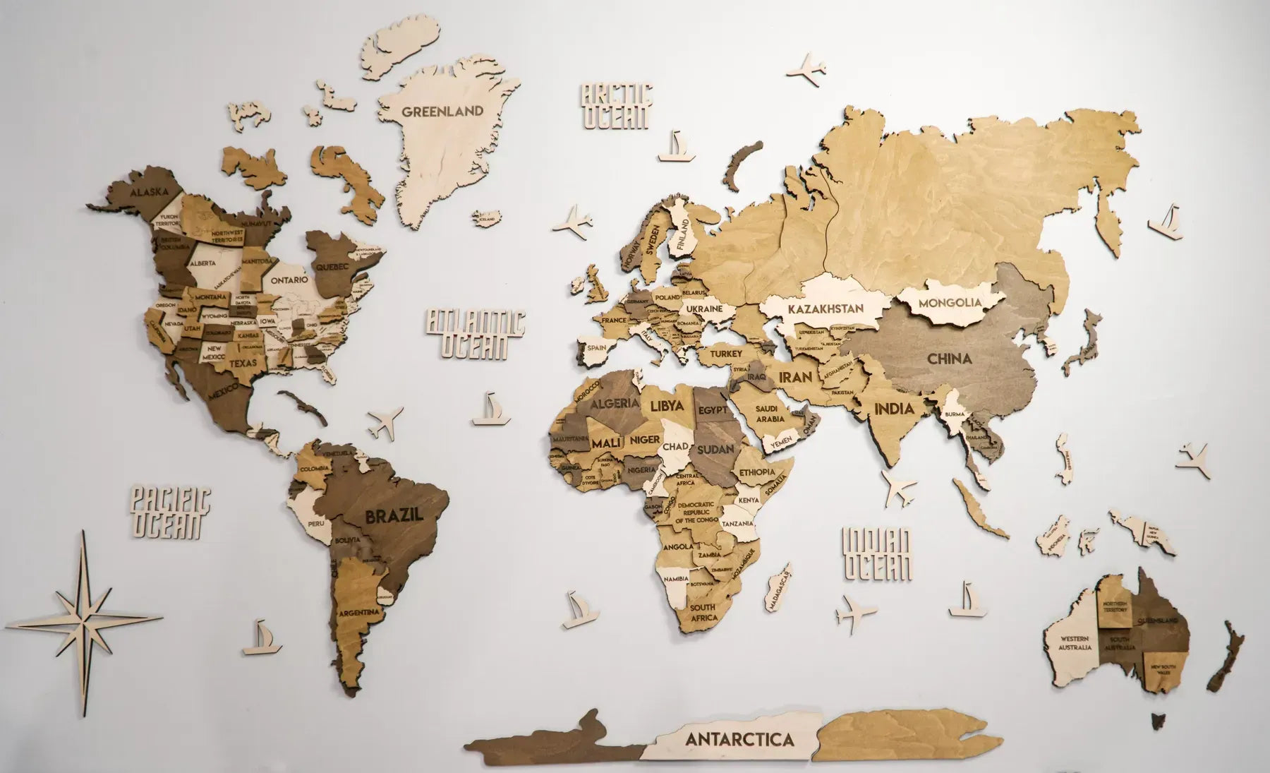 Багатошарова карта світу колір Terra