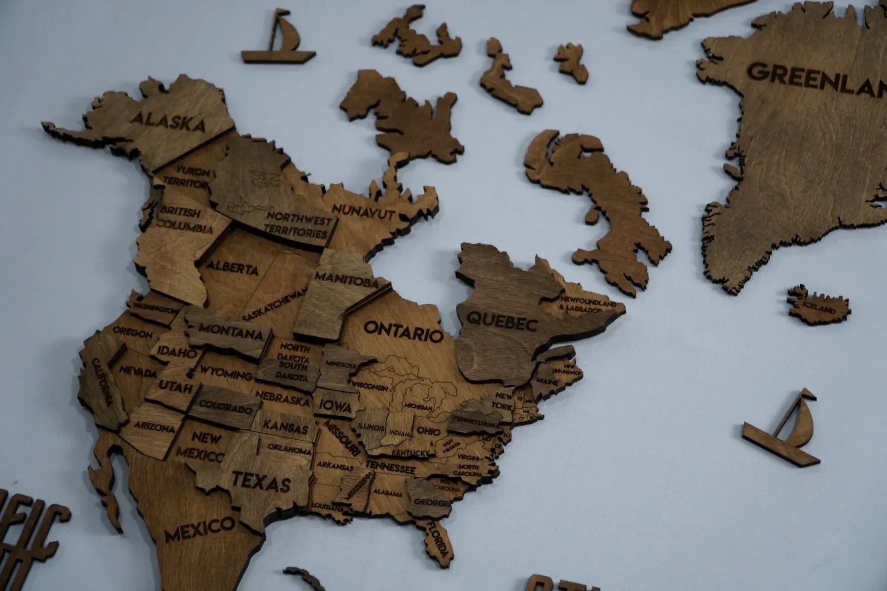 Багатошарова карта світу палітра Brown