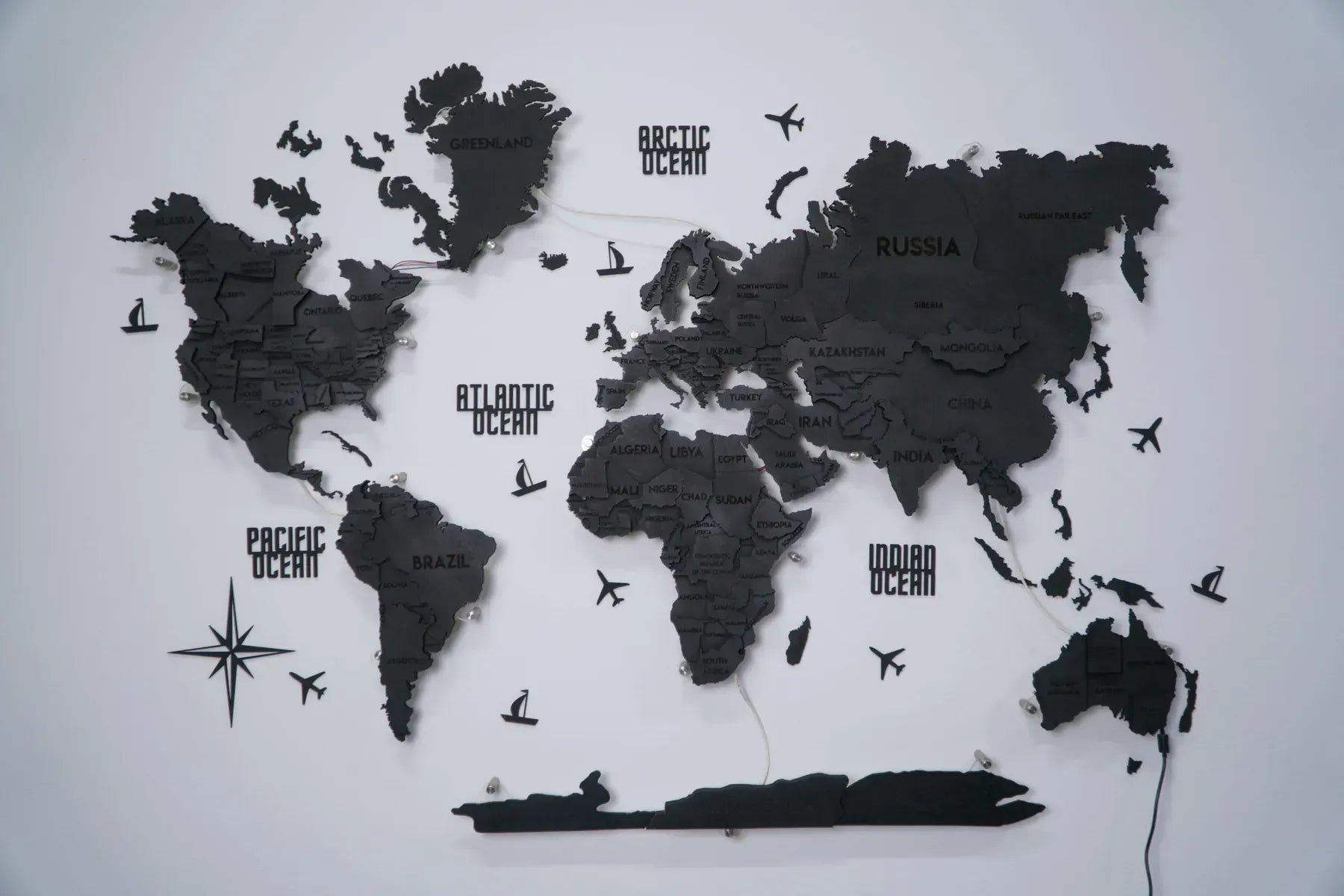 Багатошарова карта світу з підсвіткою колір Nero