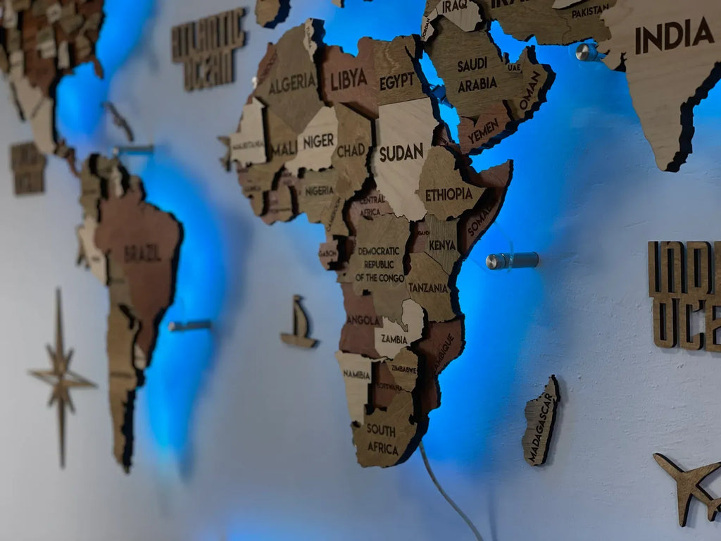 Багатошарова карта світу з підсвіткою RGB колір Memphis