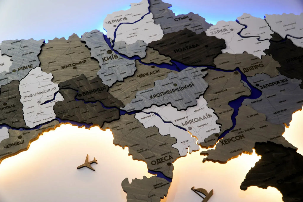 Карта України багатошарова 3D з підсвіткою колір Loft