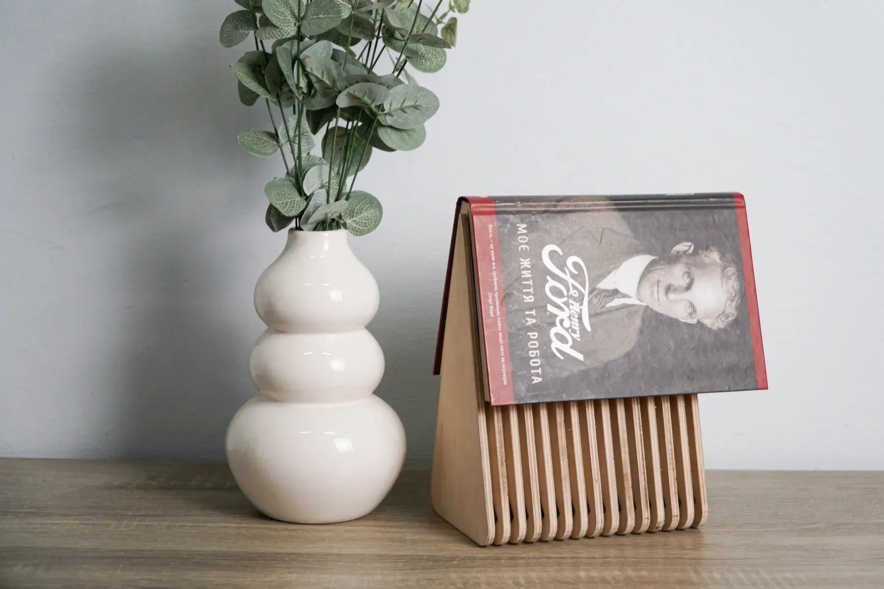 Дерев'яна підставка-закладка для книг | Органайзер для читання