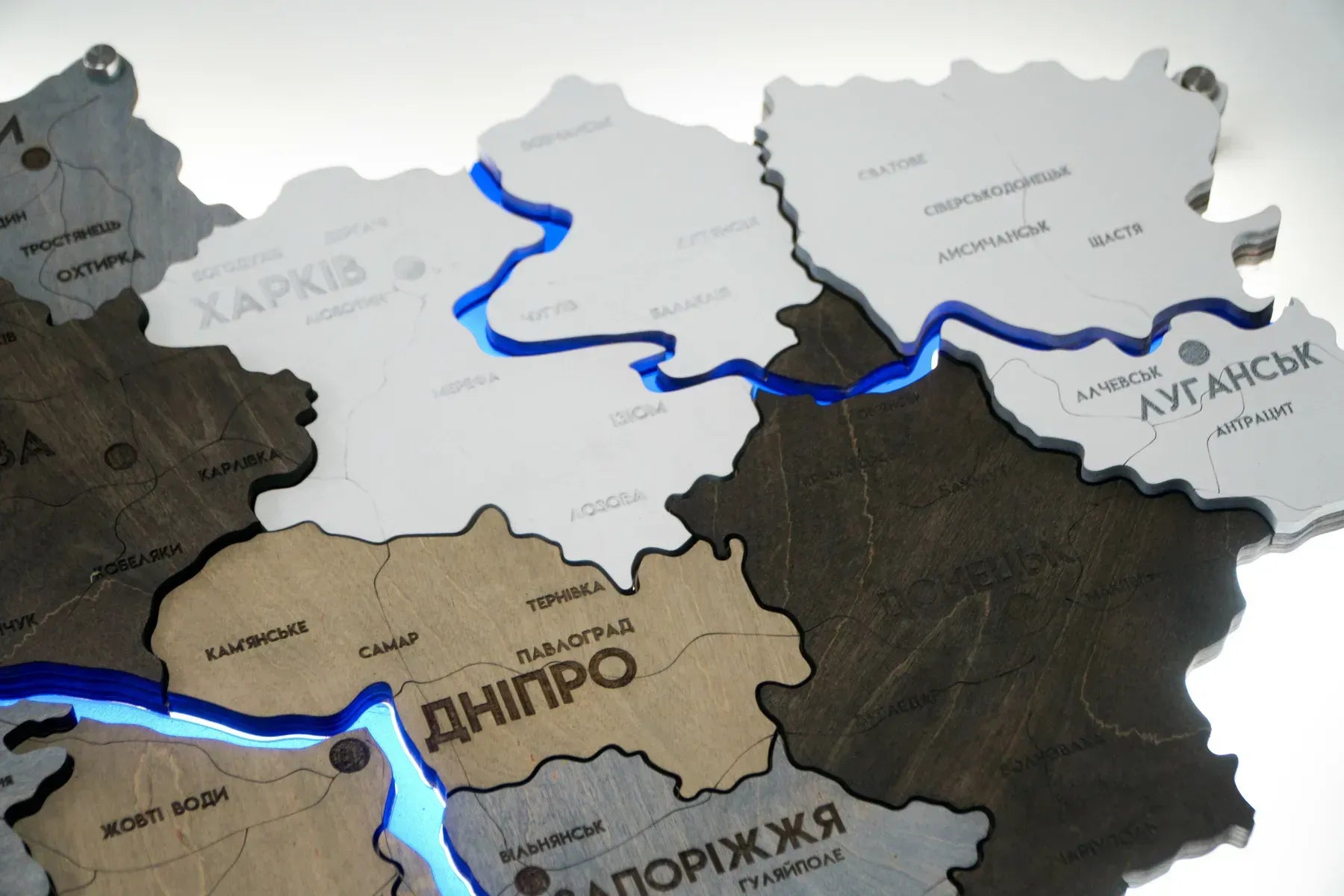 Деталізована карта України 3D з підсвіткою річок колір Loft