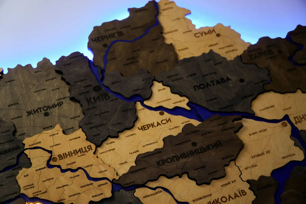 Карта України багатошарова 3D з підсвіткою колір Brute