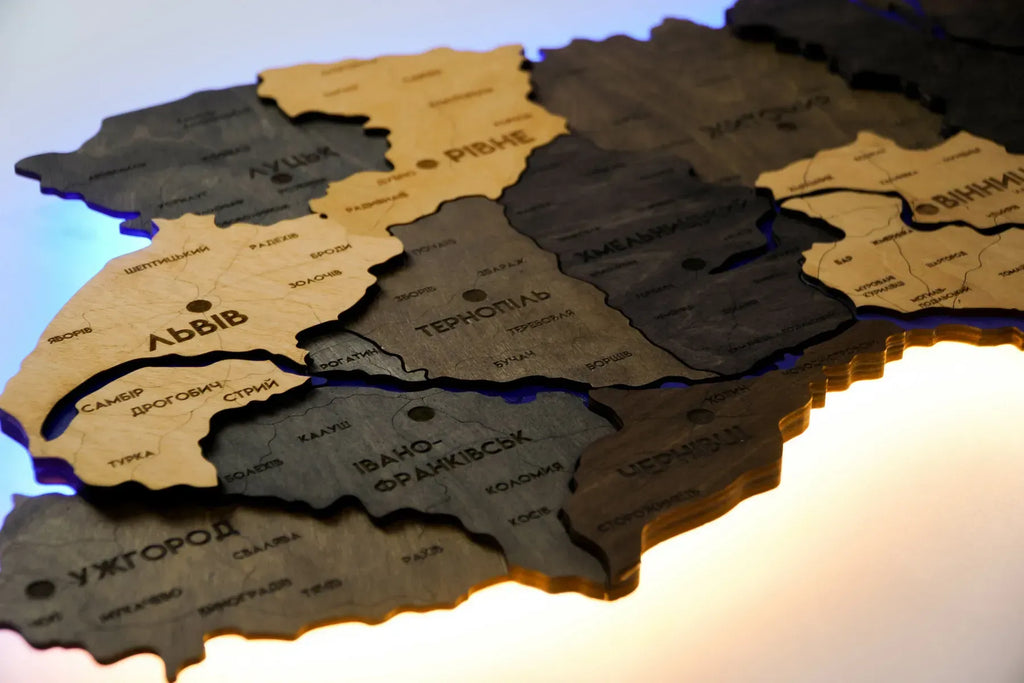 Карта України багатошарова 3D з підсвіткою колір Brute