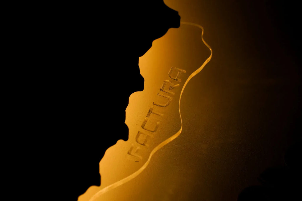 Карта України багатошарова 3D з підсвіткою колір Flag