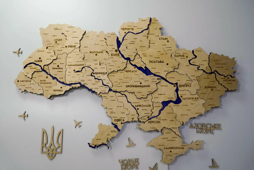 Карта України багатошарова 3D з підсвіткою колір Natural