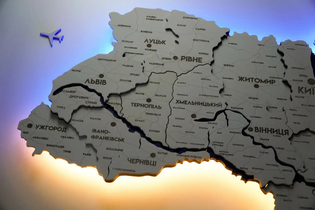 Карта України багатошарова 3D з підсвіткою колір White