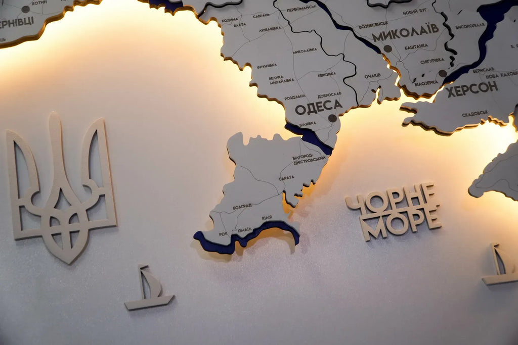 Карта України багатошарова 3D з підсвіткою колір White