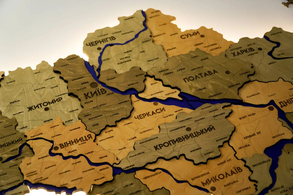 Карта України багатошарова 3D з підсвіткою колір Light Tree