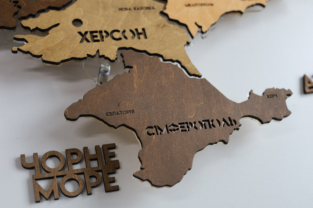 Карта України на акрилі з підсвіткою між областями колір Elis