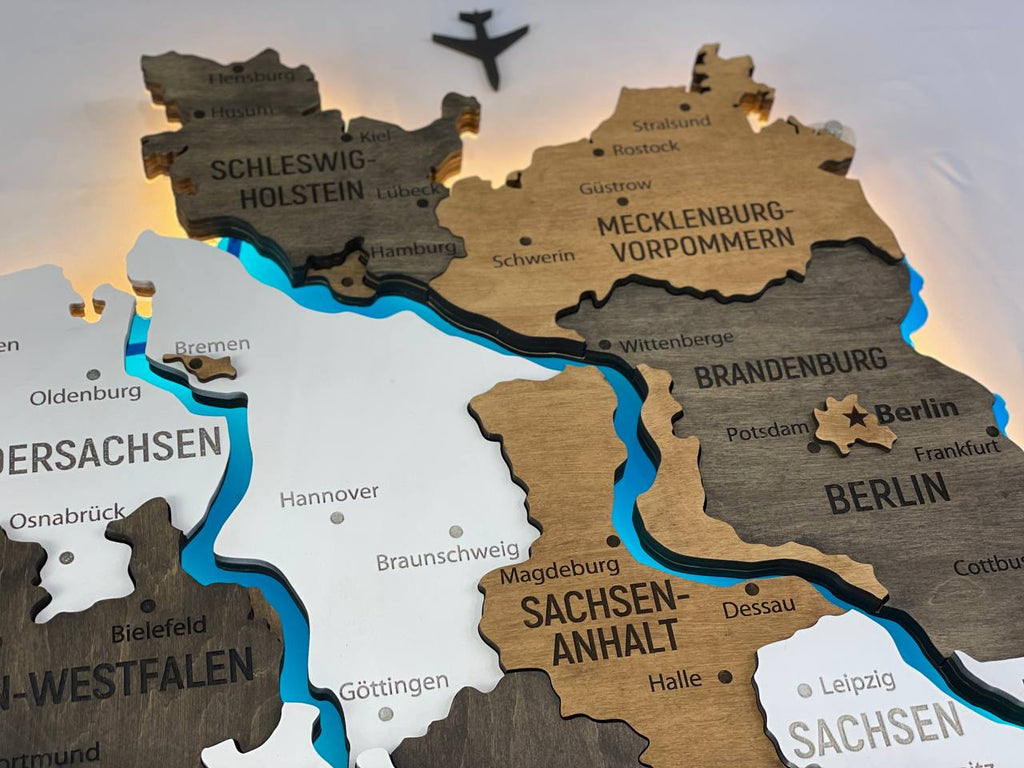 Багатошарова карта Німеччини з підсвіткою річок колір Temptation