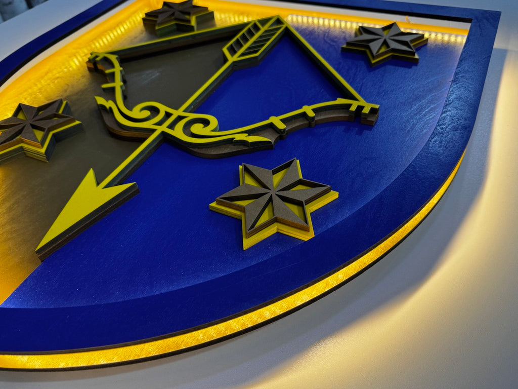Персоналізований настінний герб з підсвіткою 1